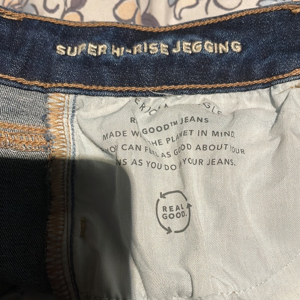 AEO High Rise Legging - Picture 4 of 6